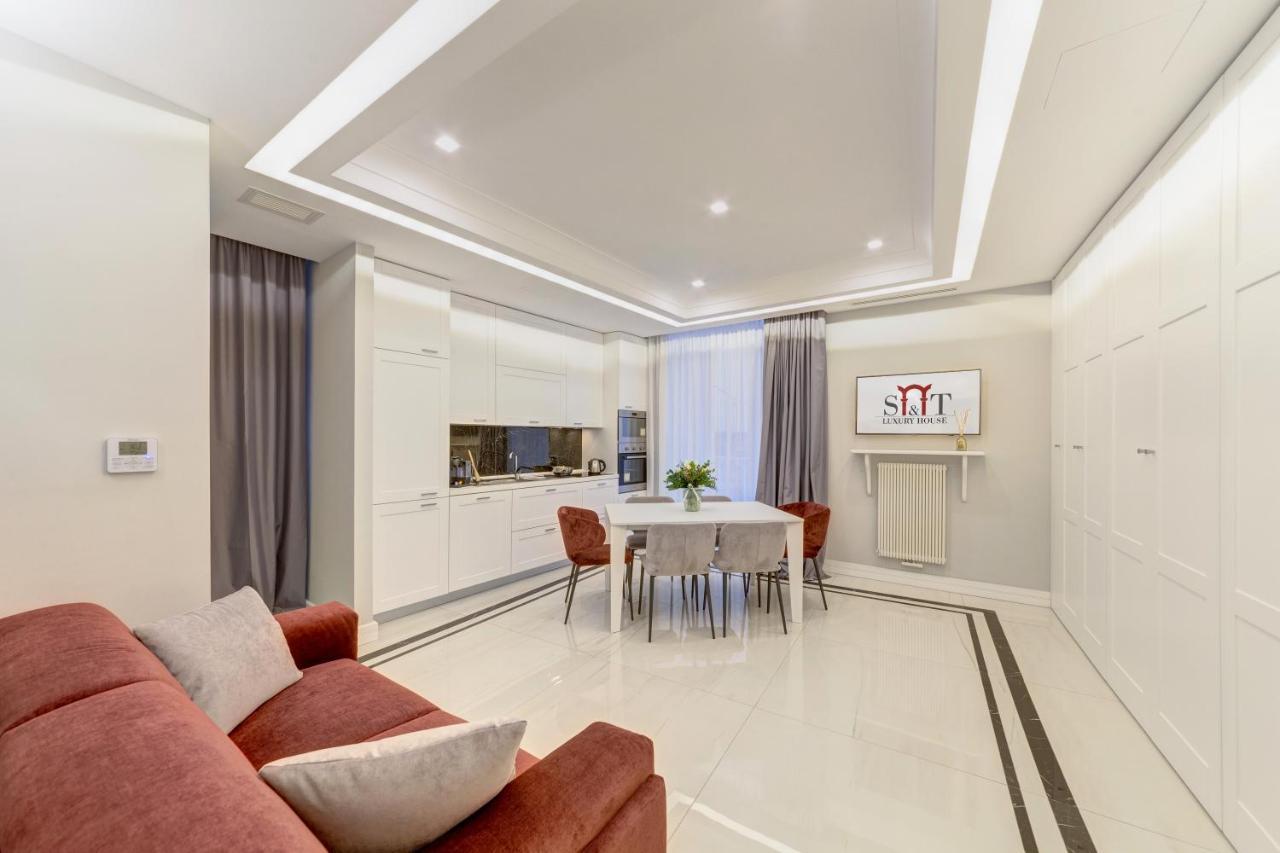 S&T Luxury House In Plebiscito Square Apartment Naples Exterior photo